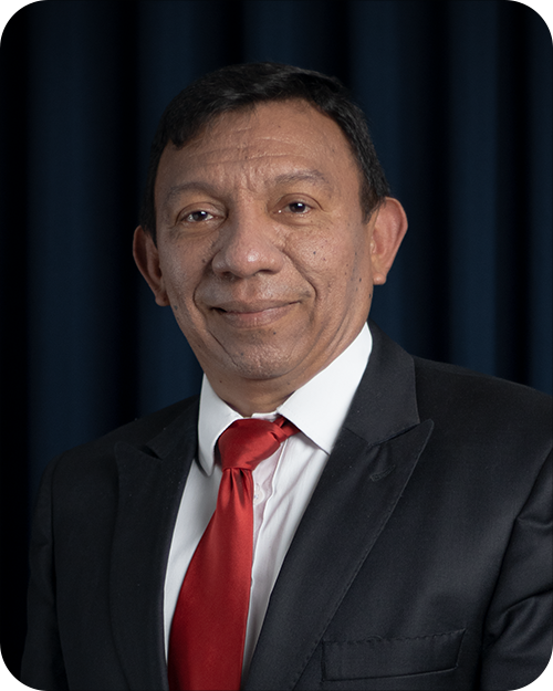 Dr. Julio Benítez